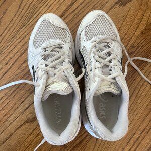 Aritzia Asics Sneakers - Size 6.5